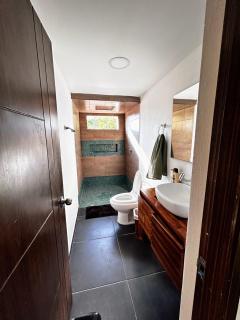 Cabaña Cedro Amarillo - moderna con jacuzzi en Sopetran, cerca de Medellín - Sopetran - 1