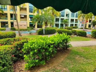Aquatika 1st Floor 3 bedroom in front Lazy River - Loiza - 3
