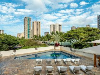 Private owned studio at Luana Hotel, partial ocean & city view, and no resort or extra fees!!! - 7