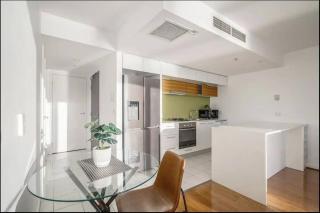 Breathtaking Harbour Views - 3