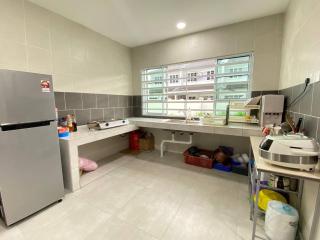 Zalfia Homestay - Kota Samarahan - 1