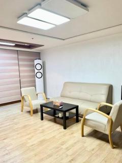 Gimhae Prugio House - 3