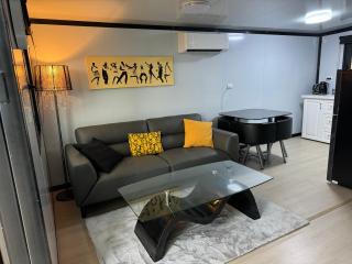 Tiny Container house - 6