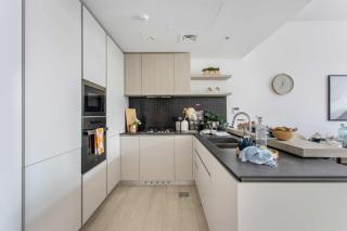 Frank Porter - Harrington House - Dubai - 1