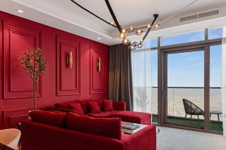 5 Star Apartment with Burj View Infinity Pool and Gym Spa - Dubai - 4