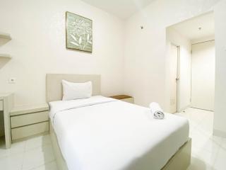 Minimalist and Homey Studio Room at Amartha View Apartment By Travelio - Semarang - 2