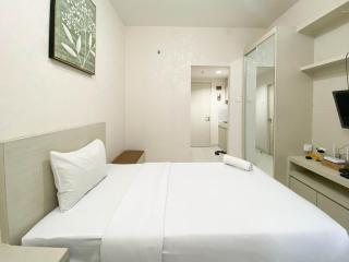 Minimalist and Homey Studio Room at Amartha View Apartment By Travelio - Semarang - 4