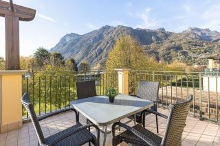 Villa Apartments - Porto Letizia - Porlezza - 0