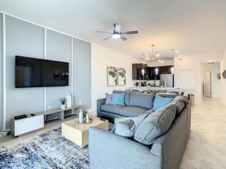 Last Minute Disney Getaway! Private Pool, Hot Tub & Games Room. Book Now! #88067 - Kissimmee - 6
