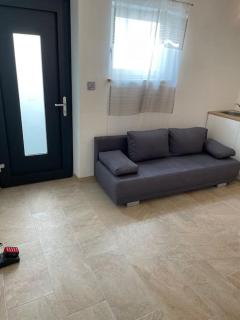 2 Zim helles KG Apartment - 1