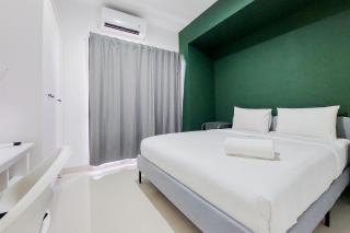 Best Deal and Homey 1BR The Ayoma Apartment By Travelio - Tangerang - 9