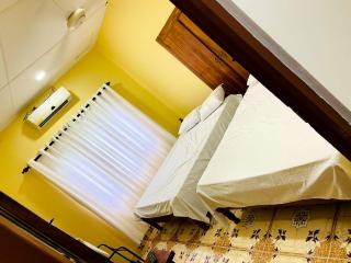 JRS Hotel - Chiviyateru West - 3
