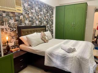 Shubhlaxmi Studio Apartment with sit out - Linking rd - 8