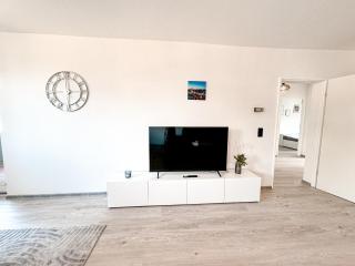 Moderne Blue-Night Apartment - Frechen - 7