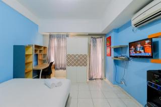 Homey and Best Deal Studio Apartment Margonda Residence 2 By Travelio - Depok - 8