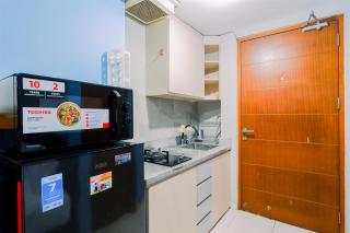 Homey and Best Deal Studio Apartment Margonda Residence 2 By Travelio - Depok - 3