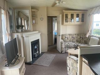 SKEGNESS GOLDEN PALM HOLIDAY HOME Pg 52 - Skegness - 4