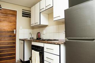 Mbizo Cozy Retreat 409 - 4