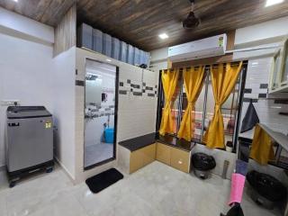 Emly Villa Comfortable Cozy 1bhk Apartment - Mumbai - 6