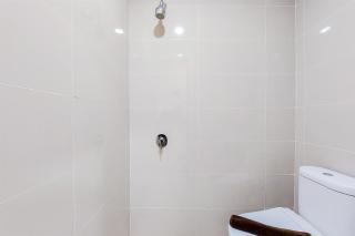 Cozy Studio (No Kitchen) Apartment B Residence By Travelio - Tangerang - 6