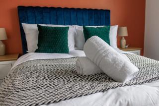 Stylish 3-BR Home in Gateshead near Newcastle - 7