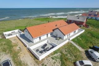 Pool And Activity House With A 180-Degree View Of The North Sea, Located At Lild Strand - Frøstrup - 9