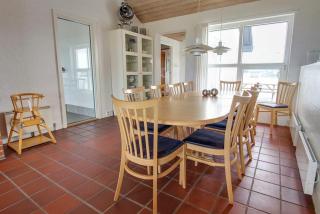 Pool And Activity House With A 180-Degree View Of The North Sea, Located At Lild Strand - Frøstrup - 3