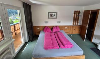 Gästehaus Strolz Hanspeter - Sankt Anton am Arlberg - 4
