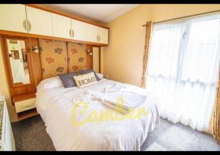 MP503 - Camber Sands Holiday Park - Sleeps 8 - Large Gated Decking - Amazing views - Camber - 2