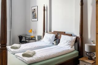 4BR Artdeco Elegance with Sauna - 6