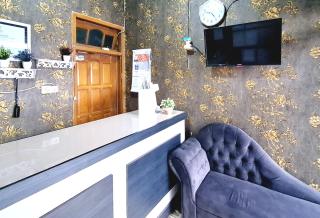 RedDoorz at Queen Asri Premium - Kediri - 8