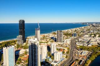 Cloud Nine Retreat Luxe 44th Fl Apartment - Gold Coast - 9