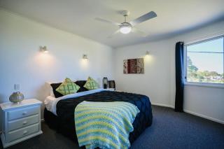 Serene Mountainview Retreat Tamborine Mountain - Mount Tamborine - 2