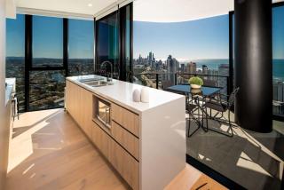 Sun Surf The City - Gold Coast - 7