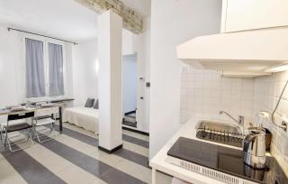 2 Bedroom Stunning Apartment In Genova - Genua - 8