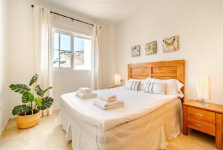 40 Comfortable apartment next to Puerto De La Duquesa - Manilva - 2