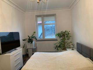 Breslaustrasse - 9
