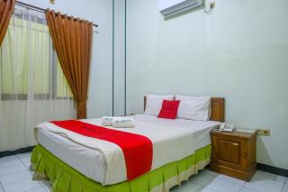 RedDoorz near XT Square Yogyakarta - 1