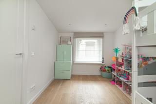 Spacious Apartment in Historical district with FREE parking - 6