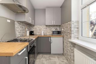Modern Apartment with a View of the Motlawa River in Gdańsk by Rent like home - Danzig - 7