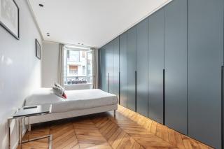 Amazing apartment 2BDR/6PAX next to Champs Elysées - París - 1