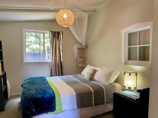 Waiwurri - at the Beach - Palm Beach - 8