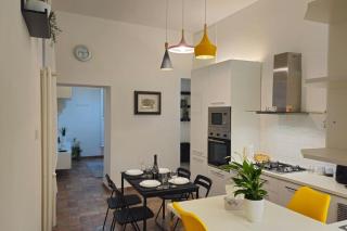 Cozy Modern Apartment with Terrace - Pantheon - 1
