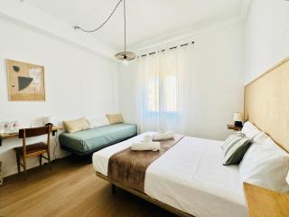 Autentic Boutique Moncloa - 2