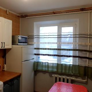 Kvartira Metallurgov 19/2 - 8