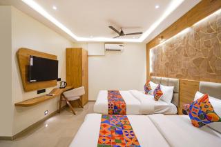 FabHotel Well Back - Nr BKC - Bombay - 6