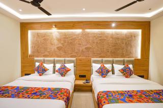 FabHotel Well Back - Nr BKC - 9