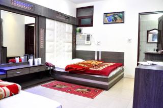 PEACE POINT FAMILY HOTEL By AKJ - 8