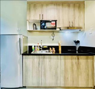Near MOA Manila Bay Airport via NAIAX Balcony Netflix WiFi SHORE#3 Residences - Manila - 3