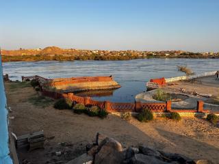 Essi ka - A Smile by the Nile - 6